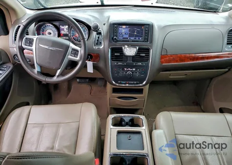 2012 Chrysler Town & Country Touring из США, поврежденный, VIN 2C4RC1BG8CR382755
